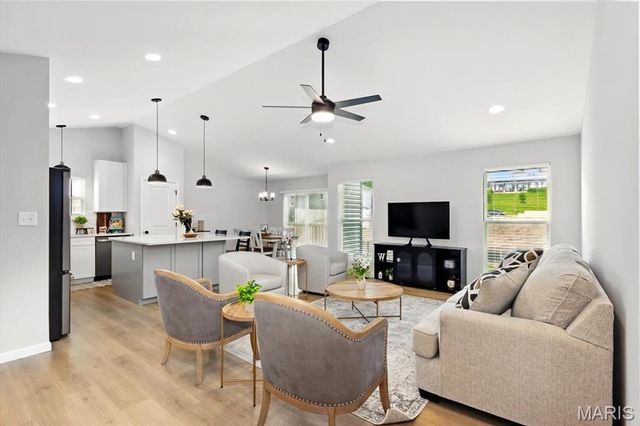 1752 Martingale Lane, Eureka, MO 63025