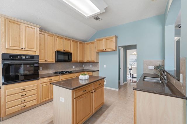 12007 Mariposa Canyon Drive, Tomball, TX 77377