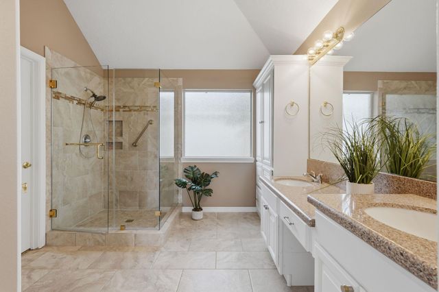 12007 Mariposa Canyon Drive, Tomball, TX 77377