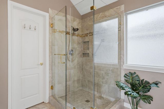 12007 Mariposa Canyon Drive, Tomball, TX 77377