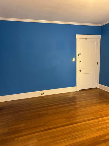 1127 Richmond Road 1, Lexington, KY 40502