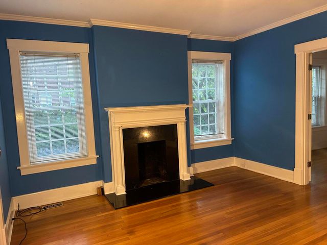 1127 Richmond Road 1, Lexington, KY 40502