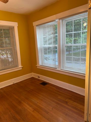 1127 Richmond Road 1, Lexington, KY 40502