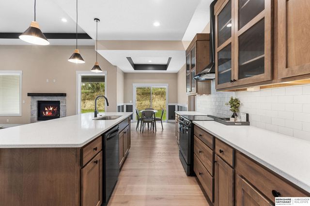 815 S Lakeview Way, Ashland, NE 68003