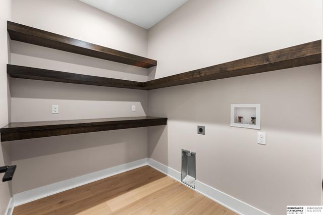 815 S Lakeview Way, Ashland, NE 68003