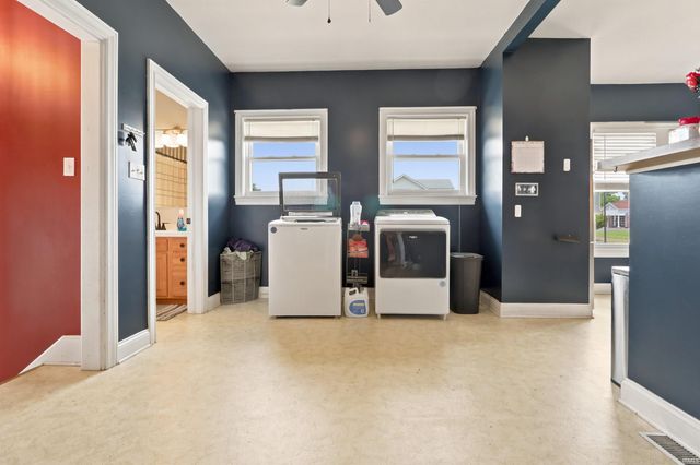 1320 N Main Street, Evansville, IN 47711