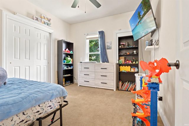1320 N Main Street, Evansville, IN 47711