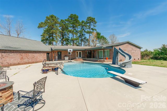 2248 Willie Usher Road, Lancaster, SC 29720