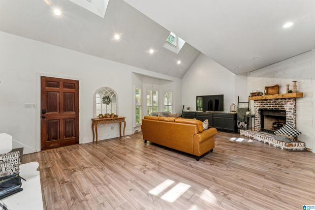 109 HERITAGE LANE, Springville, AL 35146