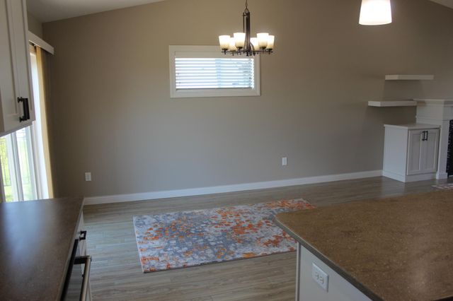 729 48th Avenue W, West Fargo, ND 58078