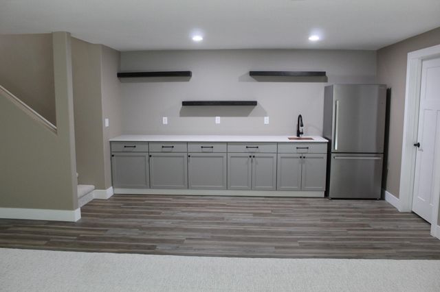 729 48th Avenue W, West Fargo, ND 58078