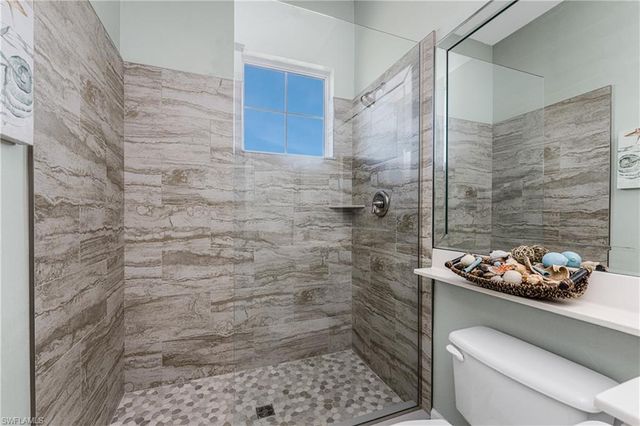 3464 Sunset Key CIR # 103, Punta Gorda, FL 33955