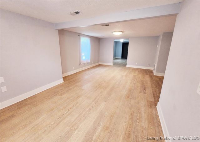 213 Starlight Drive, Clarksville, IN 47129