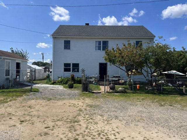 10 Brissette Avenue, Salisbury, MA 01952