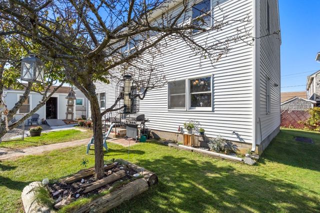 10 Brissette Avenue, Salisbury, MA 01952