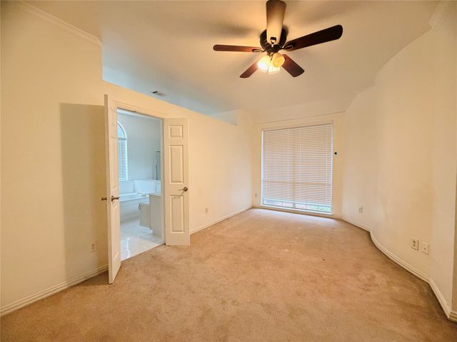 434 Moonlight Way, Irving, TX 75063
