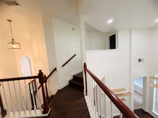 434 Moonlight Way, Irving, TX 75063