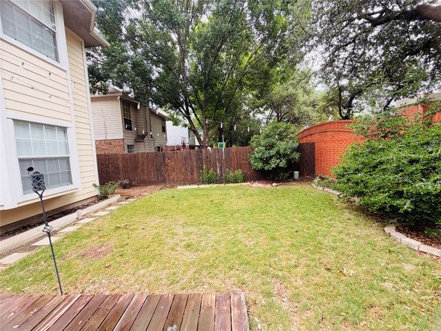 434 Moonlight Way, Irving, TX 75063