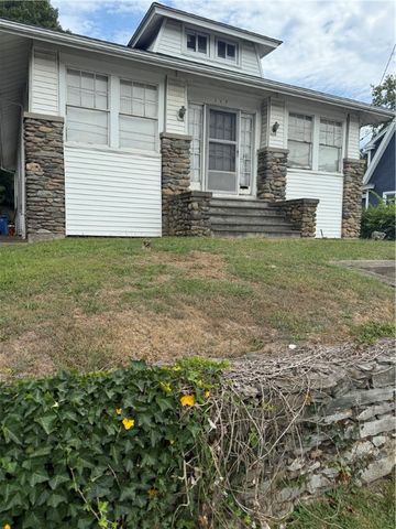 117 West Main Road, Middletown, RI 02842