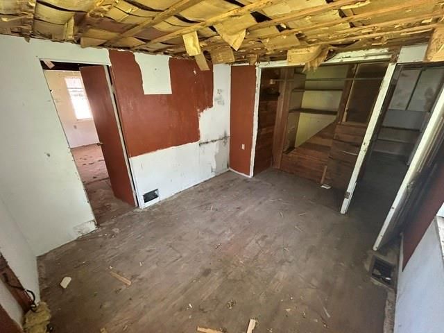 3705 Freeman Avenue, Kansas City, KS 66102