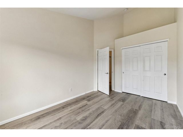 8385 Stonybridge Cir, Highlands Ranch, CO 80126