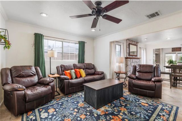 3423 Paine, Riverside, CA 92503