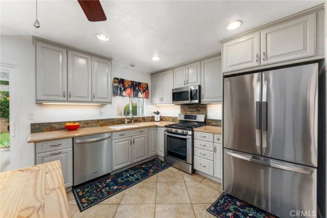 3423 Paine, Riverside, CA 92503