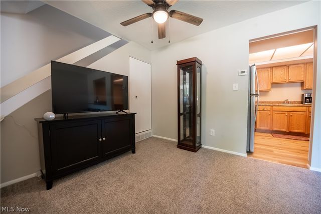 26674 Lake Of The Falls Boulevard, Olmsted Falls, OH 44138