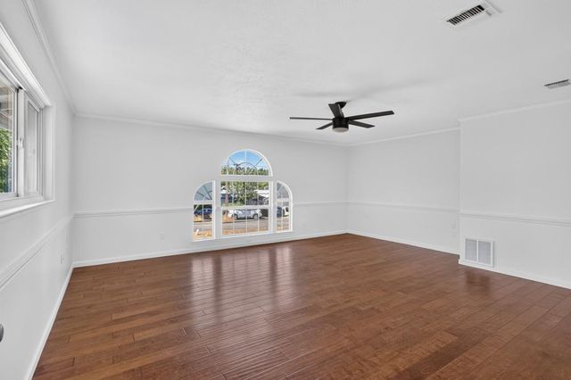 6900 Palm Ave, Fair Oaks, CA 95628