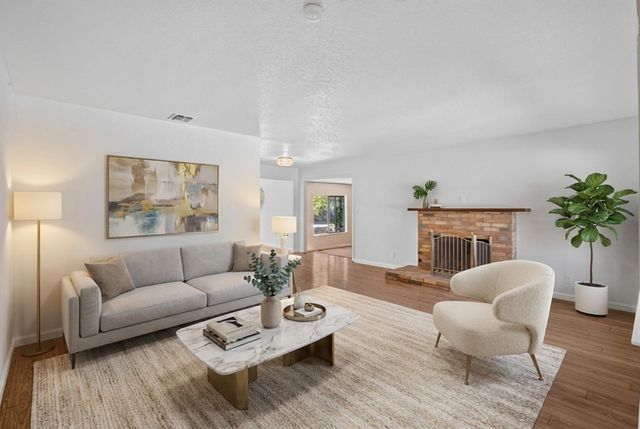 6900 Palm Ave, Fair Oaks, CA 95628