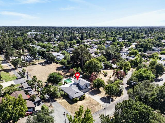 6900 Palm Ave, Fair Oaks, CA 95628