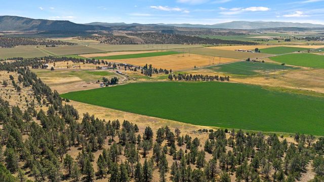 35429 McCartie Lane, Bonanza, OR 97623