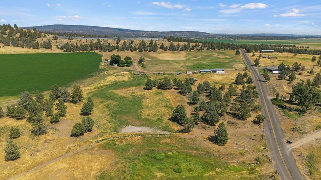 35429 McCartie Lane, Bonanza, OR 97623