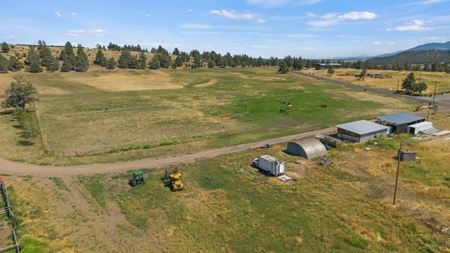 35429 McCartie Lane, Bonanza, OR 97623