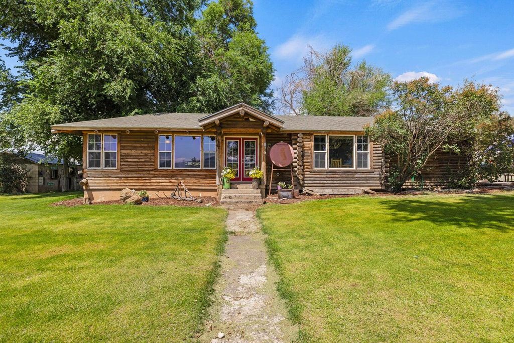 35429 McCartie Lane, Bonanza, OR 97623