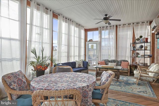 414 MCMURRAN FARM LN, Shepherdstown, WV 25443