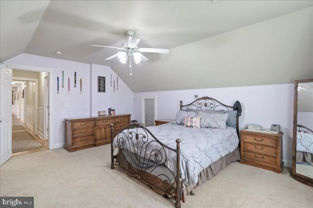 414 MCMURRAN FARM LN, Shepherdstown, WV 25443