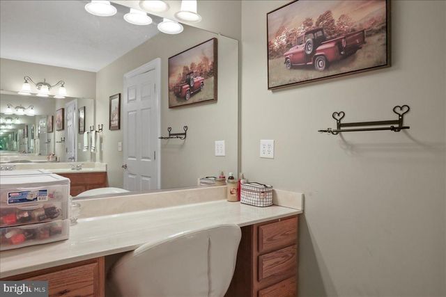 414 MCMURRAN FARM LN, Shepherdstown, WV 25443