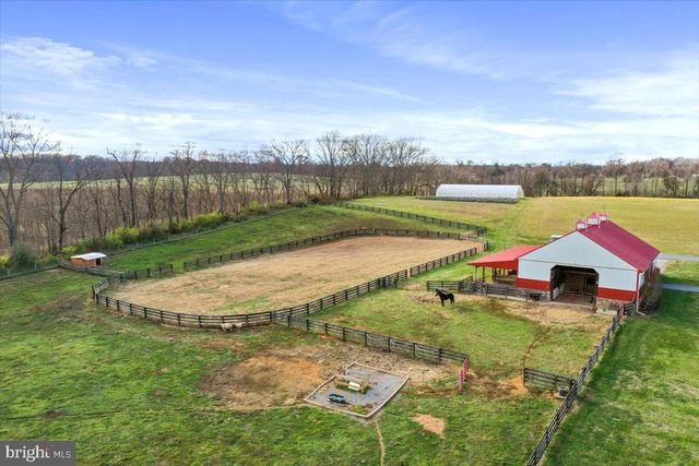 414 MCMURRAN FARM LN, Shepherdstown, WV 25443