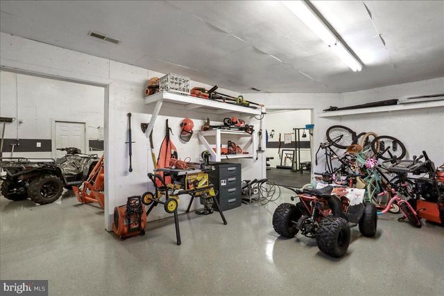 414 MCMURRAN FARM LN, Shepherdstown, WV 25443