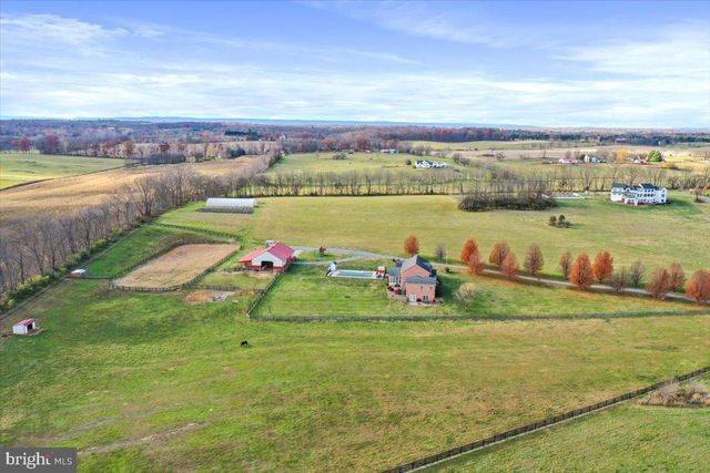 414 MCMURRAN FARM LN, Shepherdstown, WV 25443