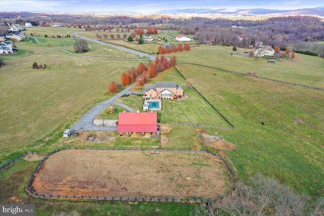 414 MCMURRAN FARM LN, Shepherdstown, WV 25443