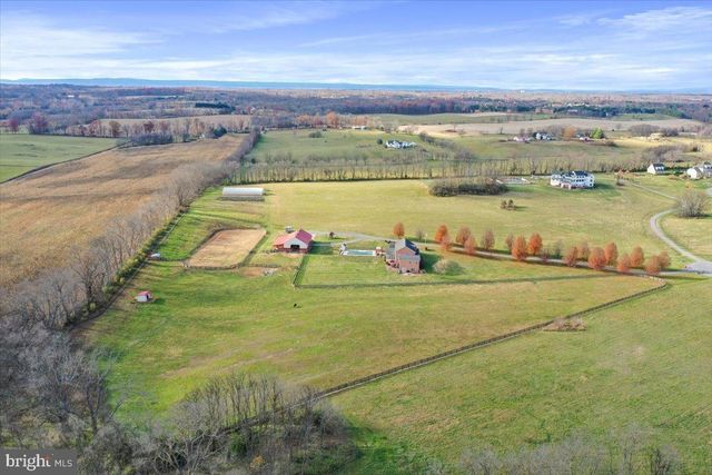 414 MCMURRAN FARM LN, Shepherdstown, WV 25443