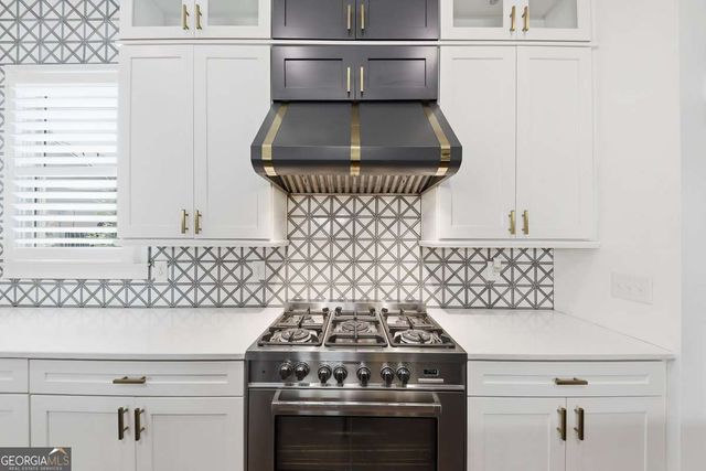 209 Highland Park Point, Woodstock, GA 30188