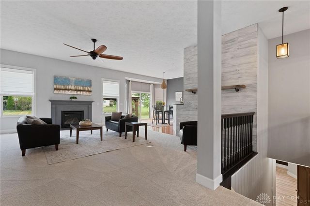 4220 Grace Circle, Beavercreek, OH 45431