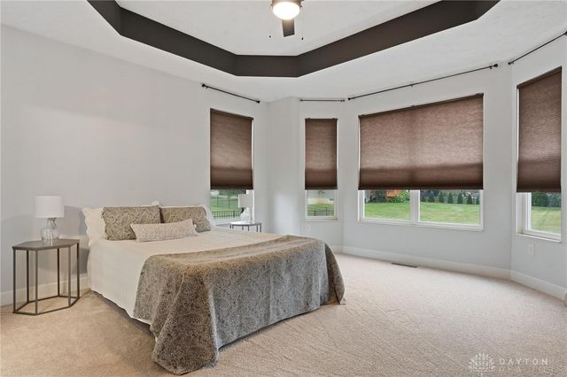 4220 Grace Circle, Beavercreek, OH 45431