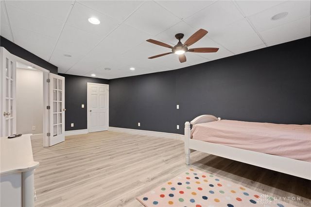 4220 Grace Circle, Beavercreek, OH 45431