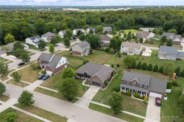 4220 Grace Circle, Beavercreek, OH 45431