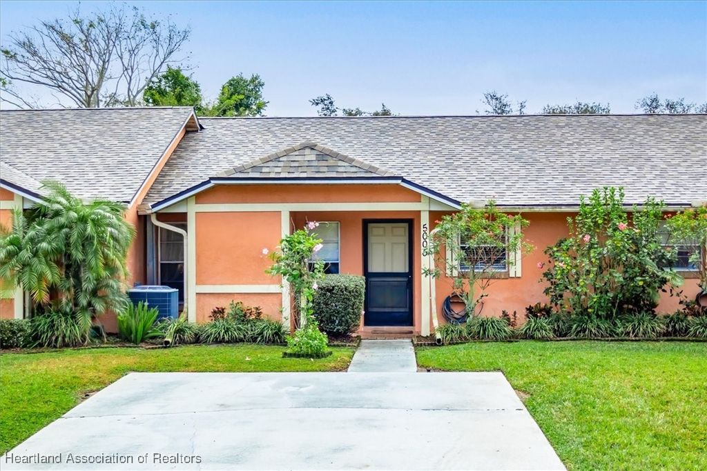 5005 Granada Boulevard, Sebring, FL 33872