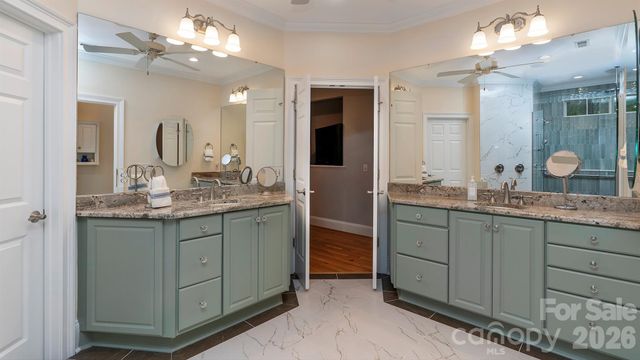 4575 Rustling Woods Drive, Denver, NC 28037